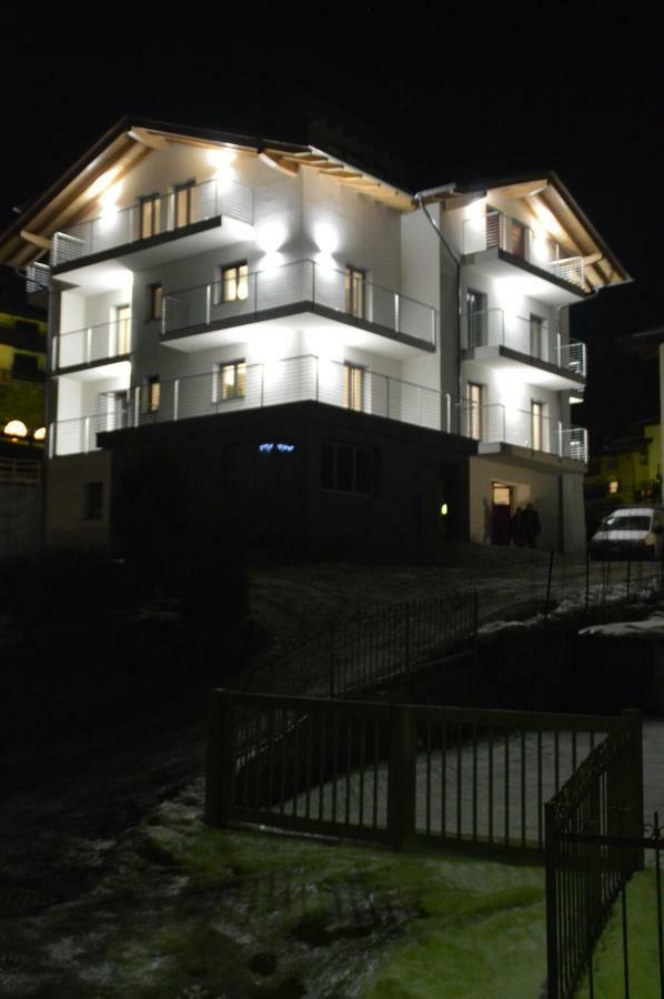 Apartmán Casa Ai Stabli Mezzana  Exteriér fotografie