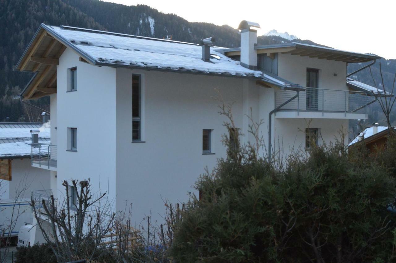 Apartmán Casa Ai Stabli Mezzana  Exteriér fotografie