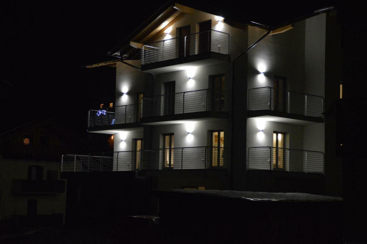 Apartmán Casa Ai Stabli Mezzana  Exteriér fotografie