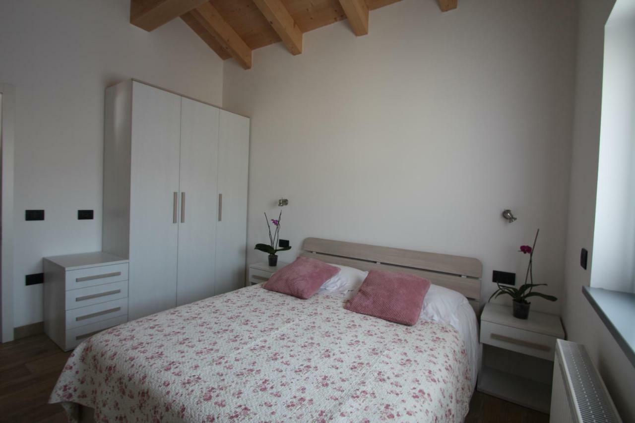 Apartmán Casa Ai Stabli Mezzana  Exteriér fotografie